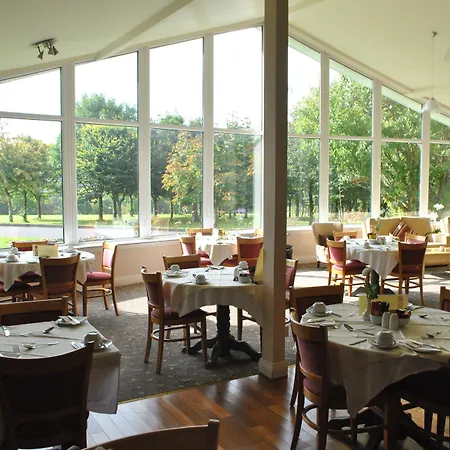 Fernhill 3* Carrigaline